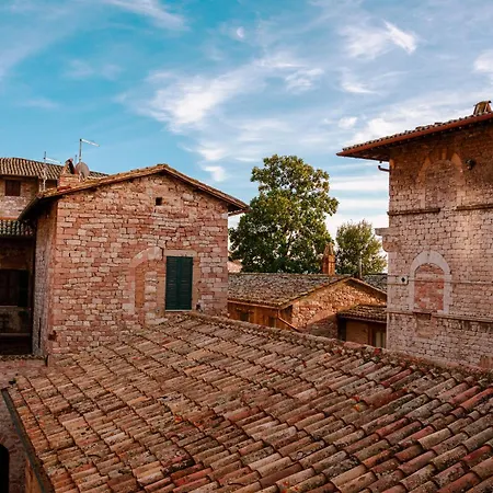 Vicolo De Ascesi Assisi